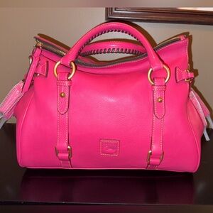 NWT Large Dooney and Bourke Florentine Satchel